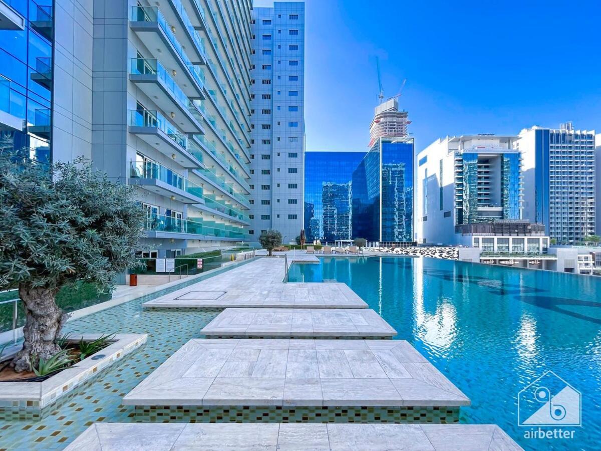Luxury Stay At Damac Majestine With Balcony & Views Dubai Buitenkant foto