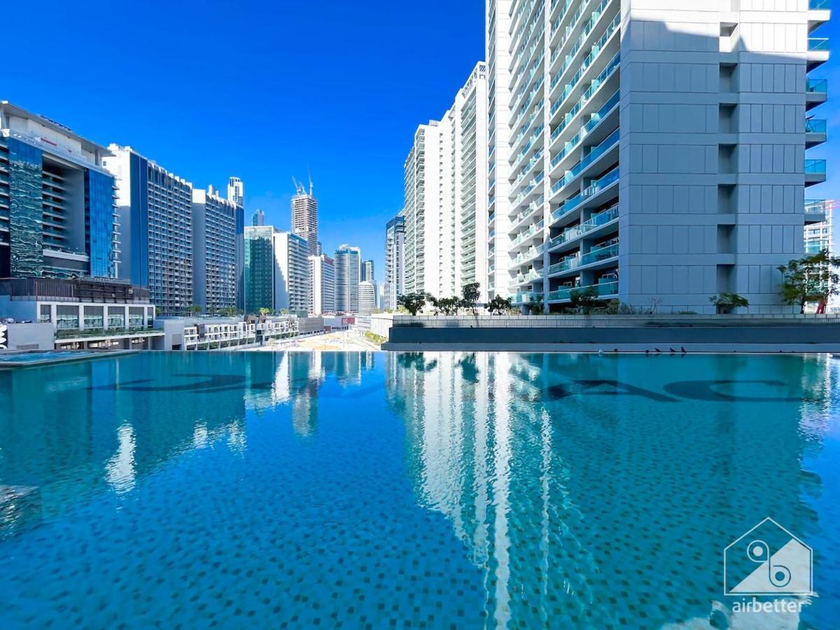Luxury Stay At Damac Majestine With Balcony & Views Dubai Buitenkant foto