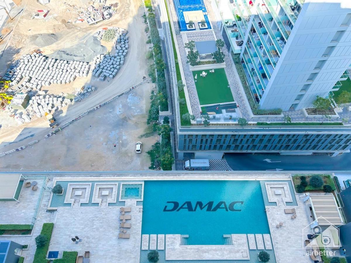 Luxury Stay At Damac Majestine With Balcony & Views Dubai Buitenkant foto